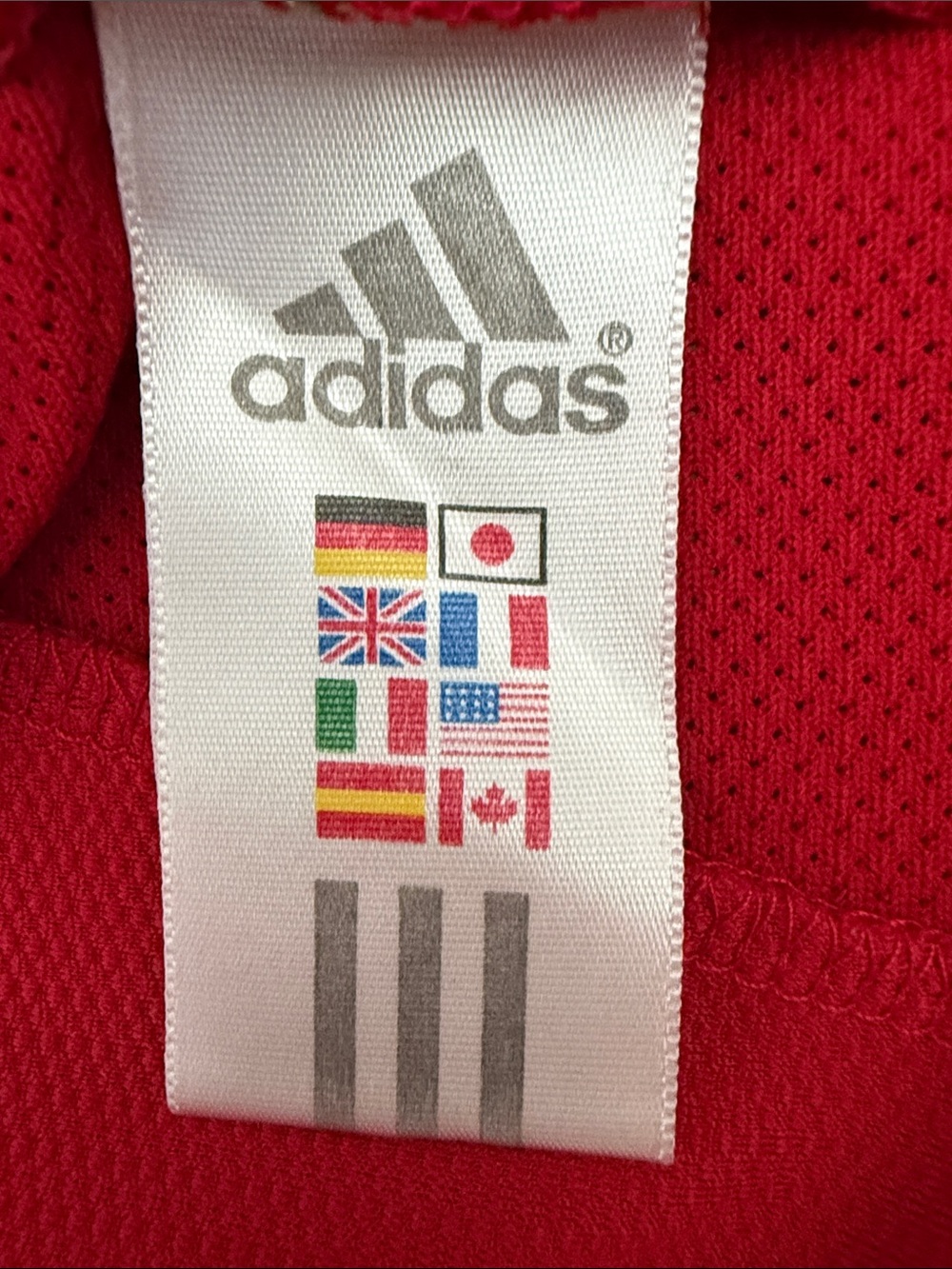 adidas Wisconsin Men’s Polo with Embroidered 'W' Logo, Size XL - Picture 7 of 8